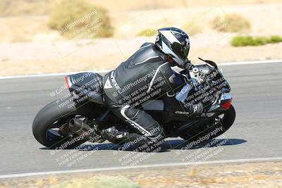 media/Oct-16-2022-TrackXperience (Sun) [[236a00b5b6]]/Group 3/session 4 turn 2/